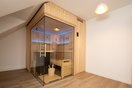 RUKU Sauna Galerie Kabinen mit Holzverkleidung